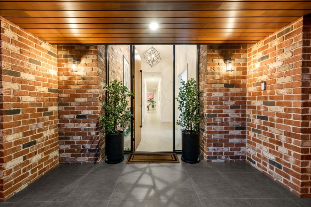 Adelaide-Residential-Custom-Home-Builder-lockleys-entry